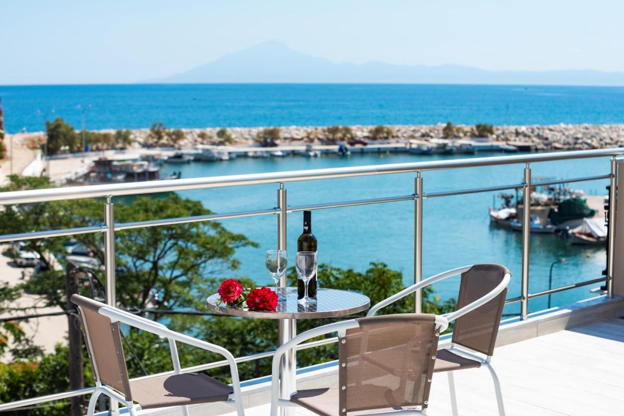 Star Bay Luxury Aparthotel Limenaria  Exterior photo